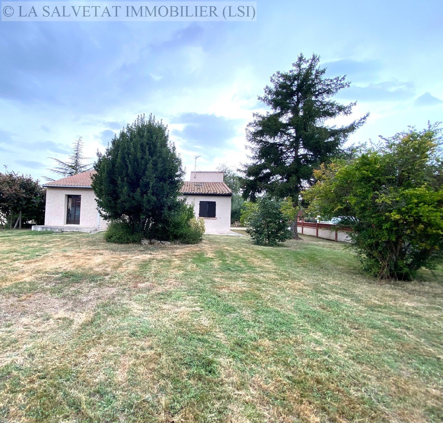 Vente maison-villa - BONREPOS SUR AUSSONNELLE<br>111 m², 4 pièces