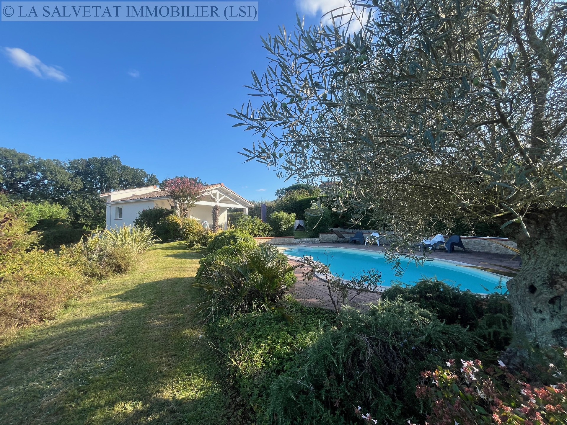 Vente maison-villa - BONREPOS SUR AUSSONNELLE<br>120 m², 5 pièces