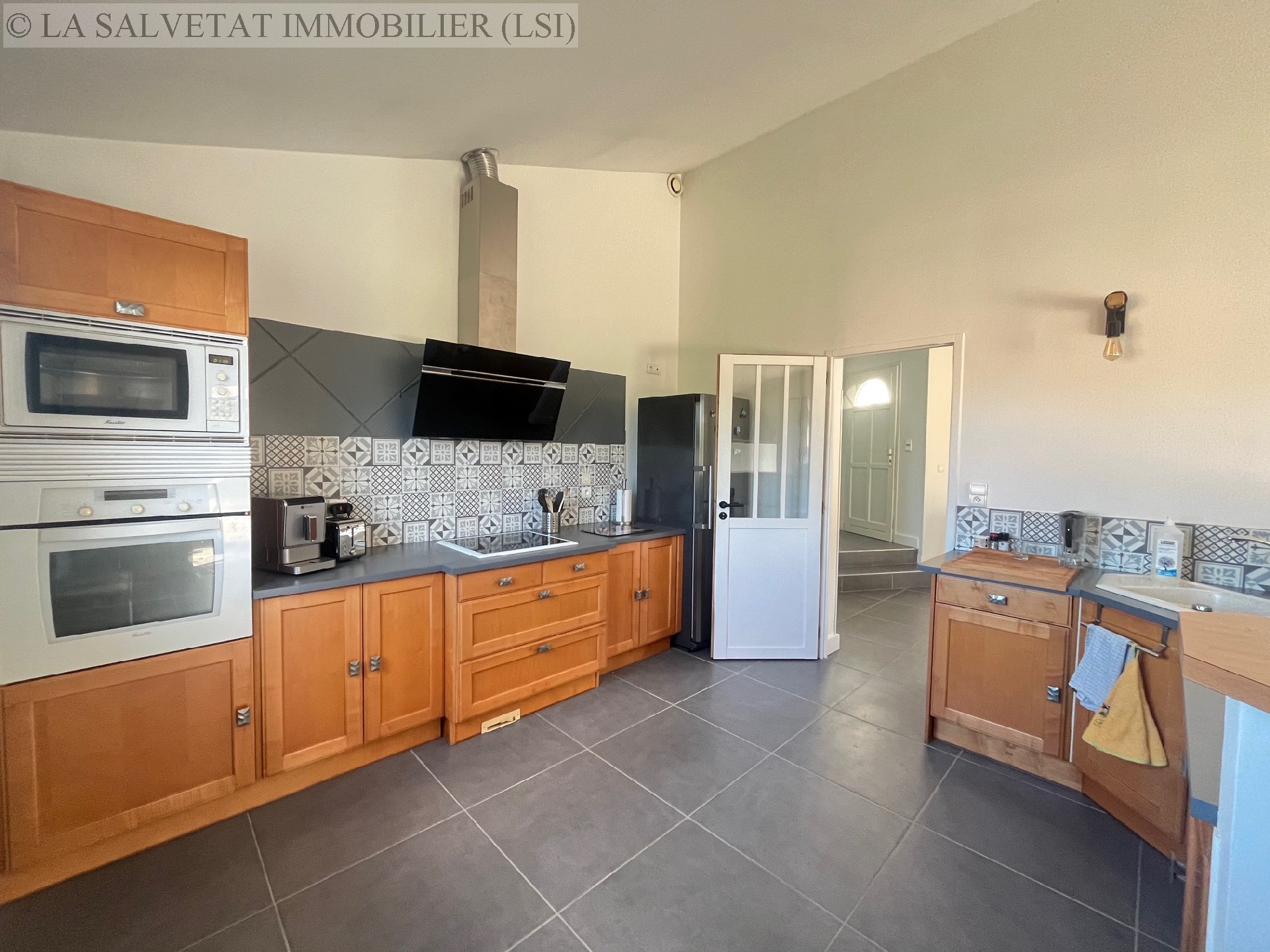 Vente maison-villa - BONREPOS SUR AUSSONNELLE<br>120 m², 5 pièces