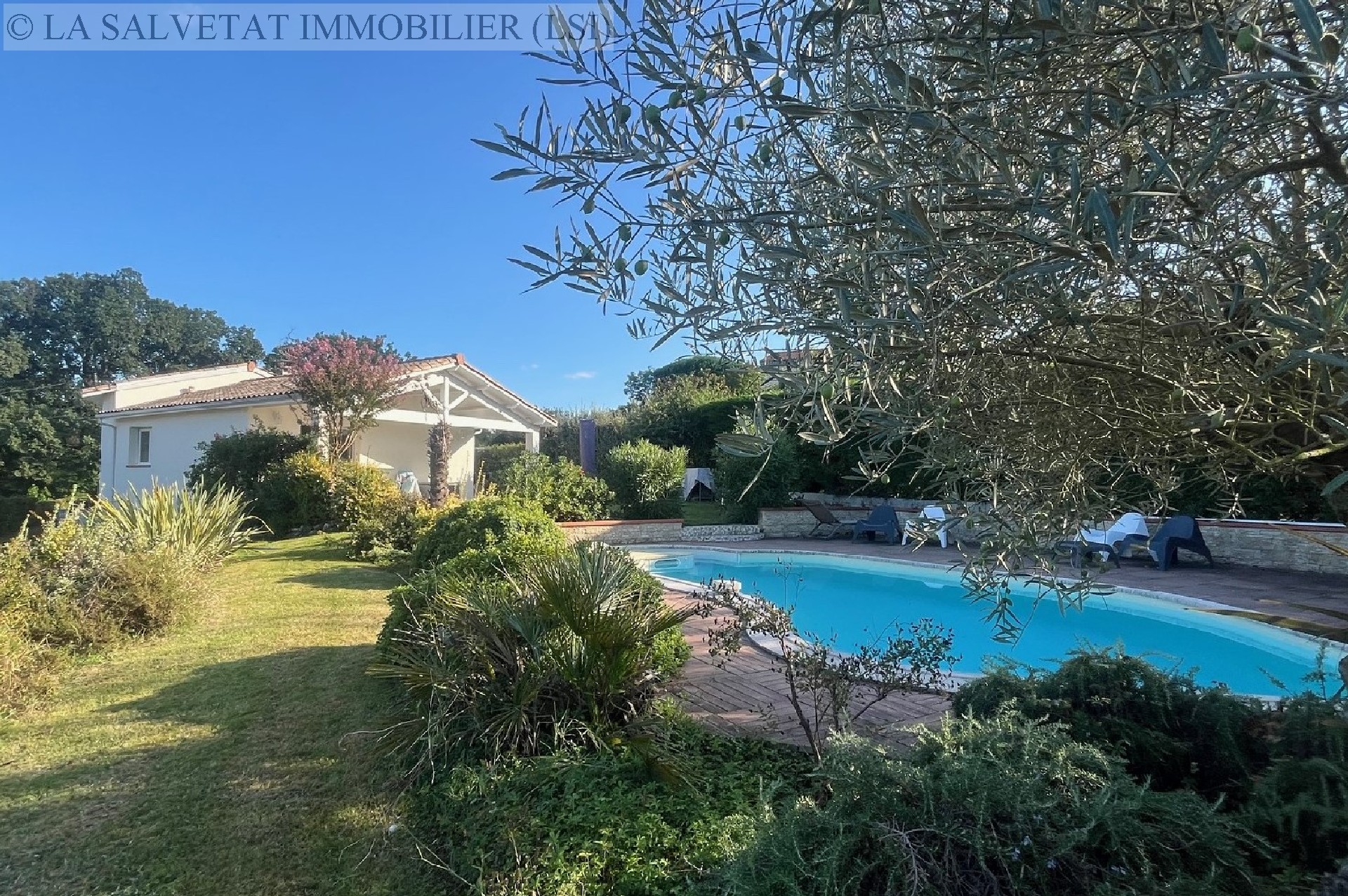 Vente maison-villa - BONREPOS SUR AUSSONNELLE<br>120 m², 5 pièces