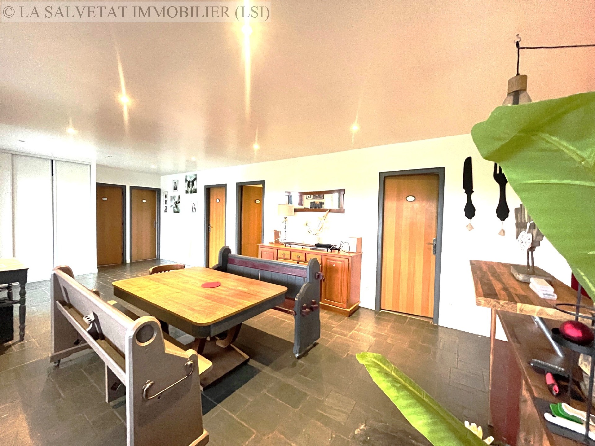 Vente maison-villa - BONREPOS SUR AUSSONNELLE<br>149 m², 5 pièces