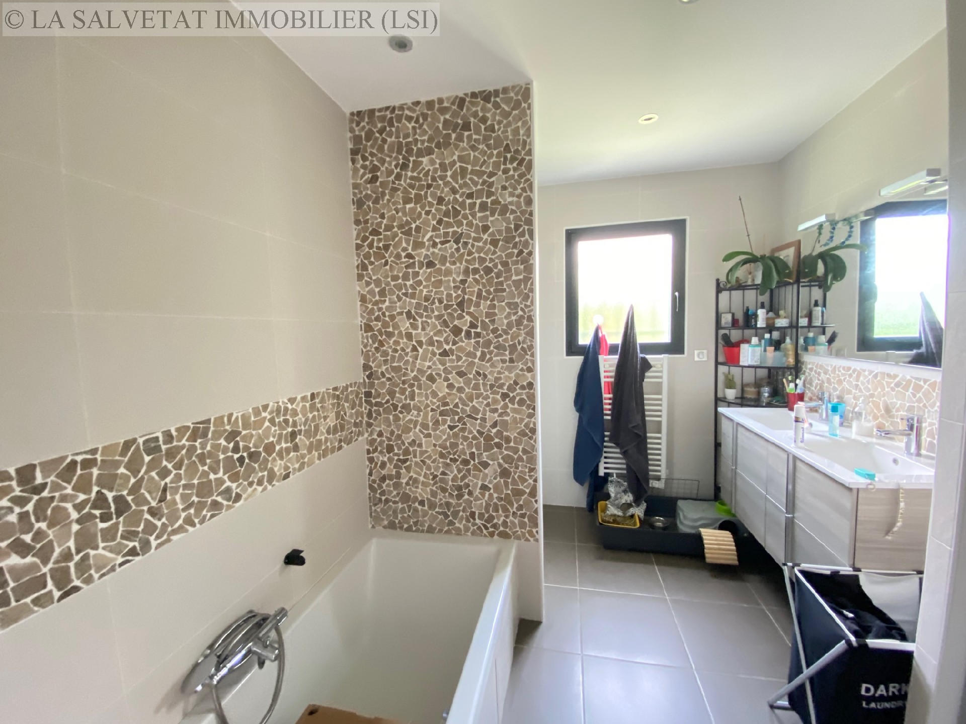 Vente maison-villa - FONSORBES<br>174 m², 5 pièces