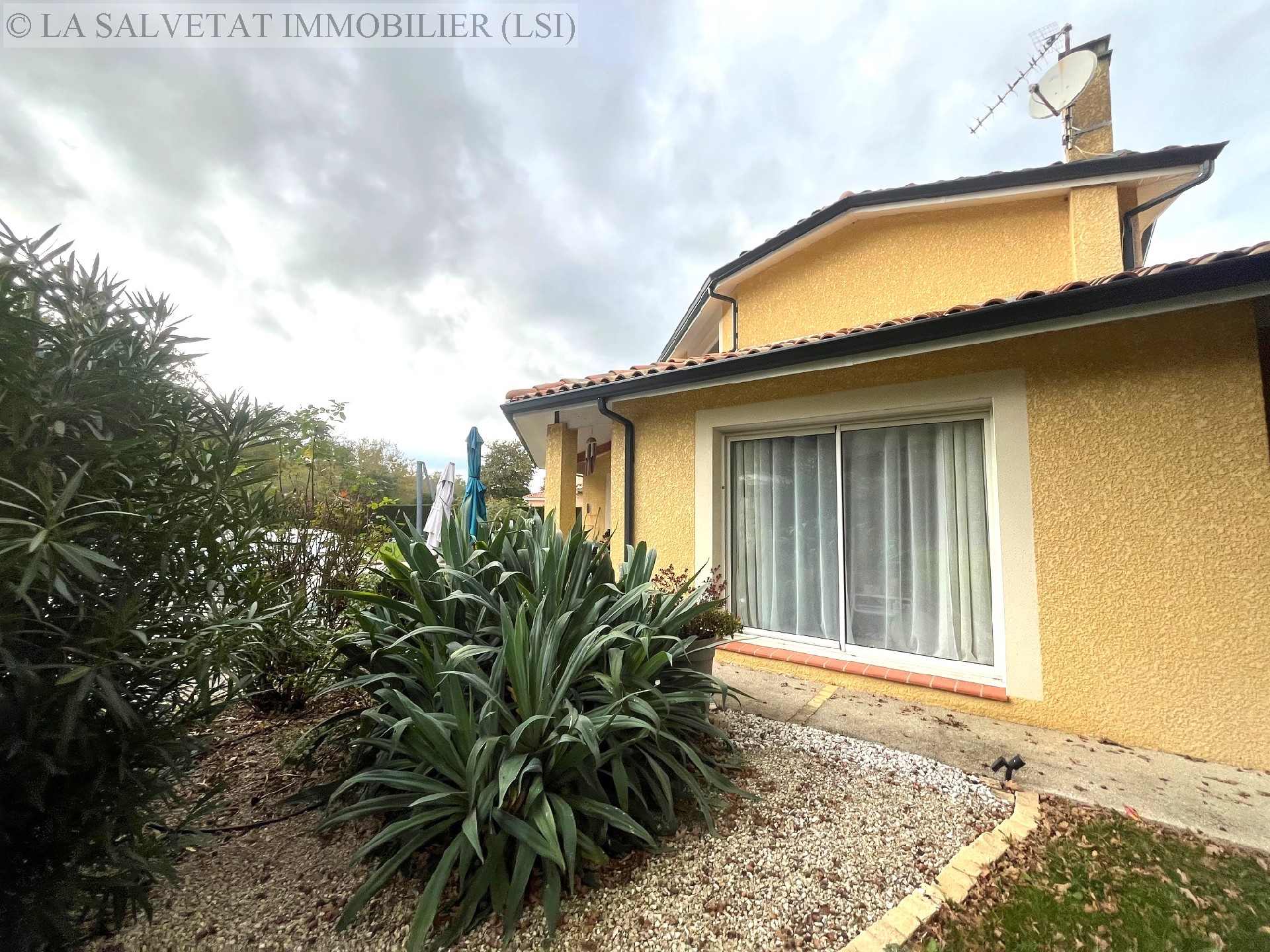 Vente maison-villa - FONSORBES<br>174 m², 6 pièces