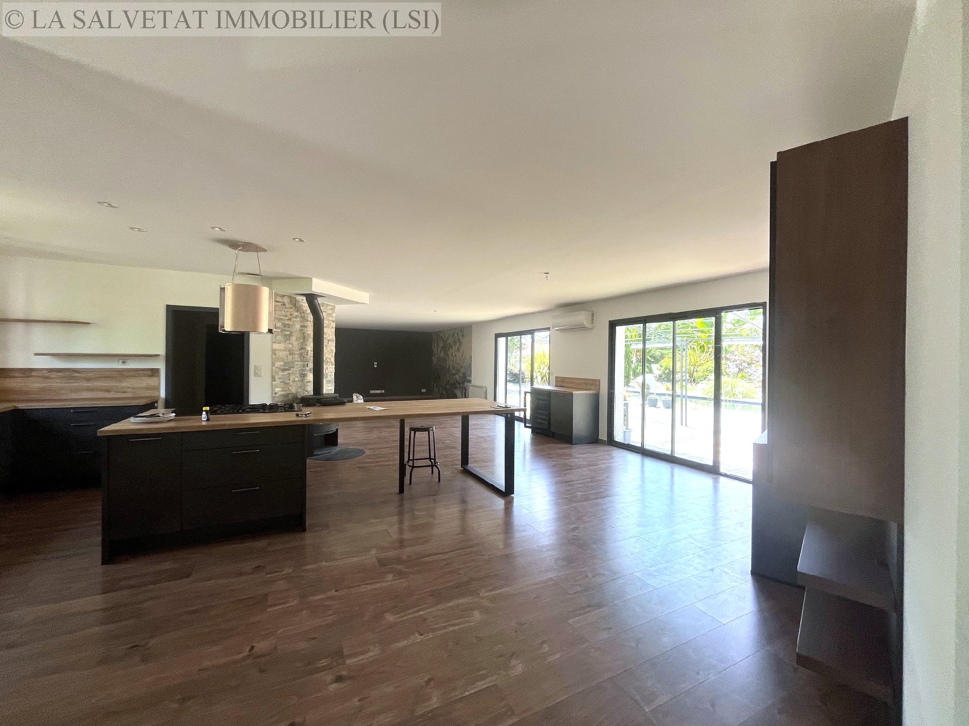Vente maison-villa - FONSORBES<br>168 m², 5 pièces