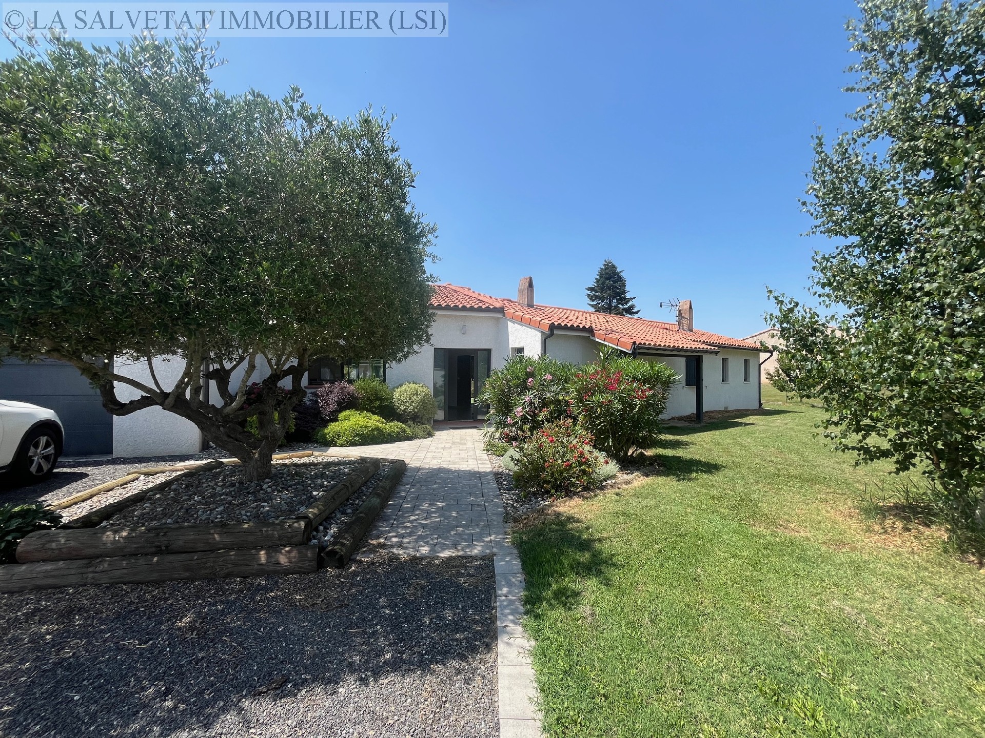 Vente maison-villa - FONSORBES<br>168 m², 5 pièces