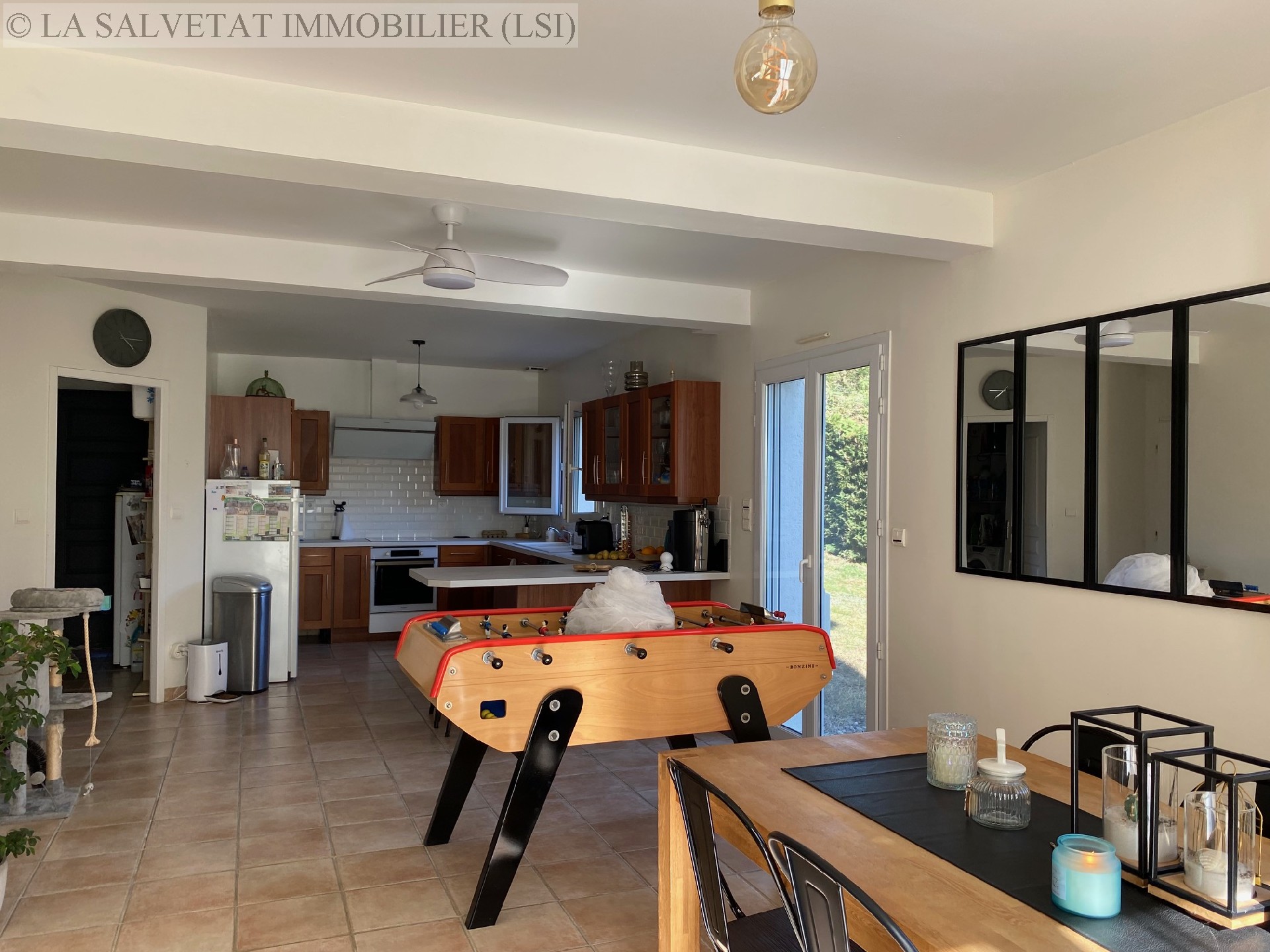 Vente maison-villa - FONTENILLES<br>182 m², 6 pièces