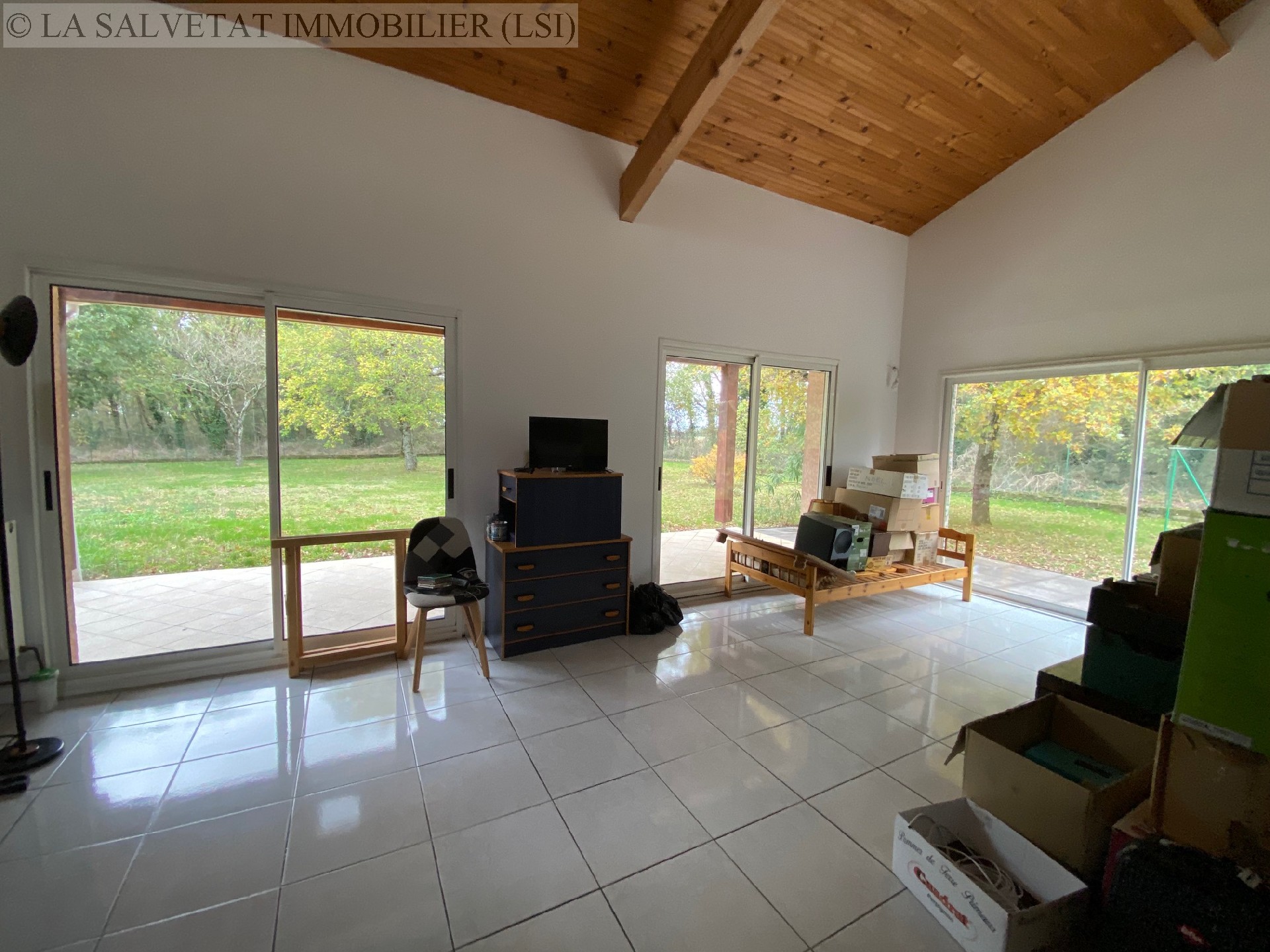 Vente maison-villa - FONTENILLES<br>133 m², 5 pièces