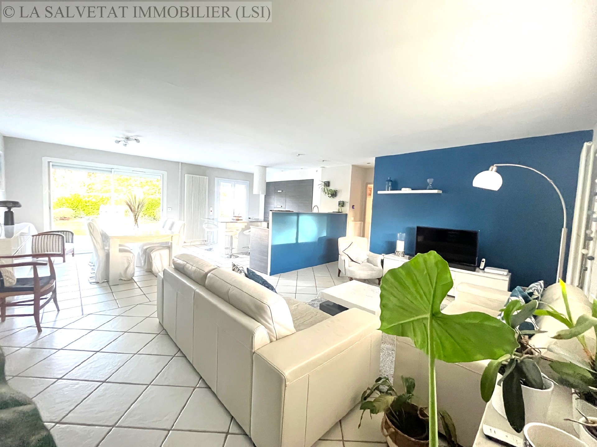 Vente maison-villa - FONTENILLES<br>122 m², 5 pièces