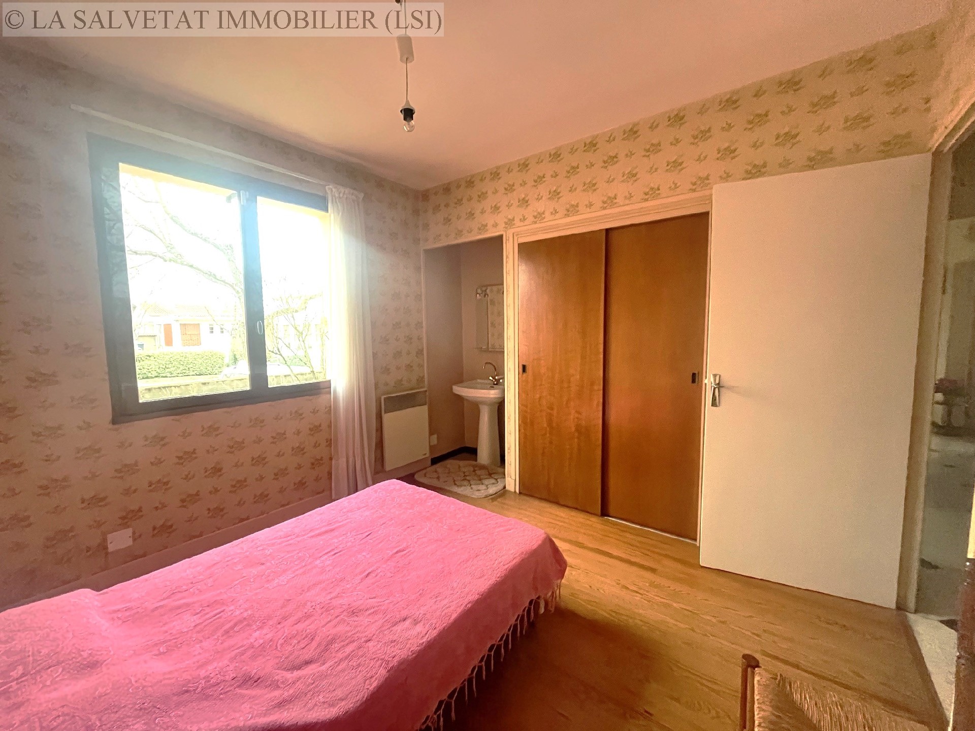 Vente maison-villa - LA SALVETAT ST GILLES<br>174 m², 10 pièces