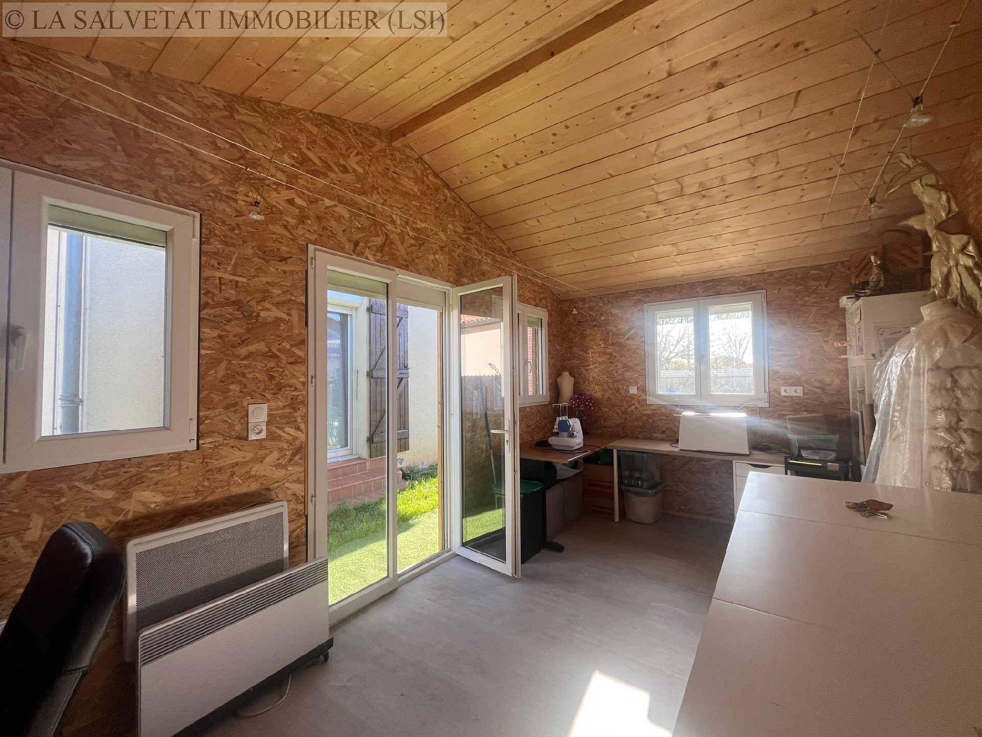 Vente maison-villa - LA SALVETAT ST GILLES<br>121 m², 5 pièces