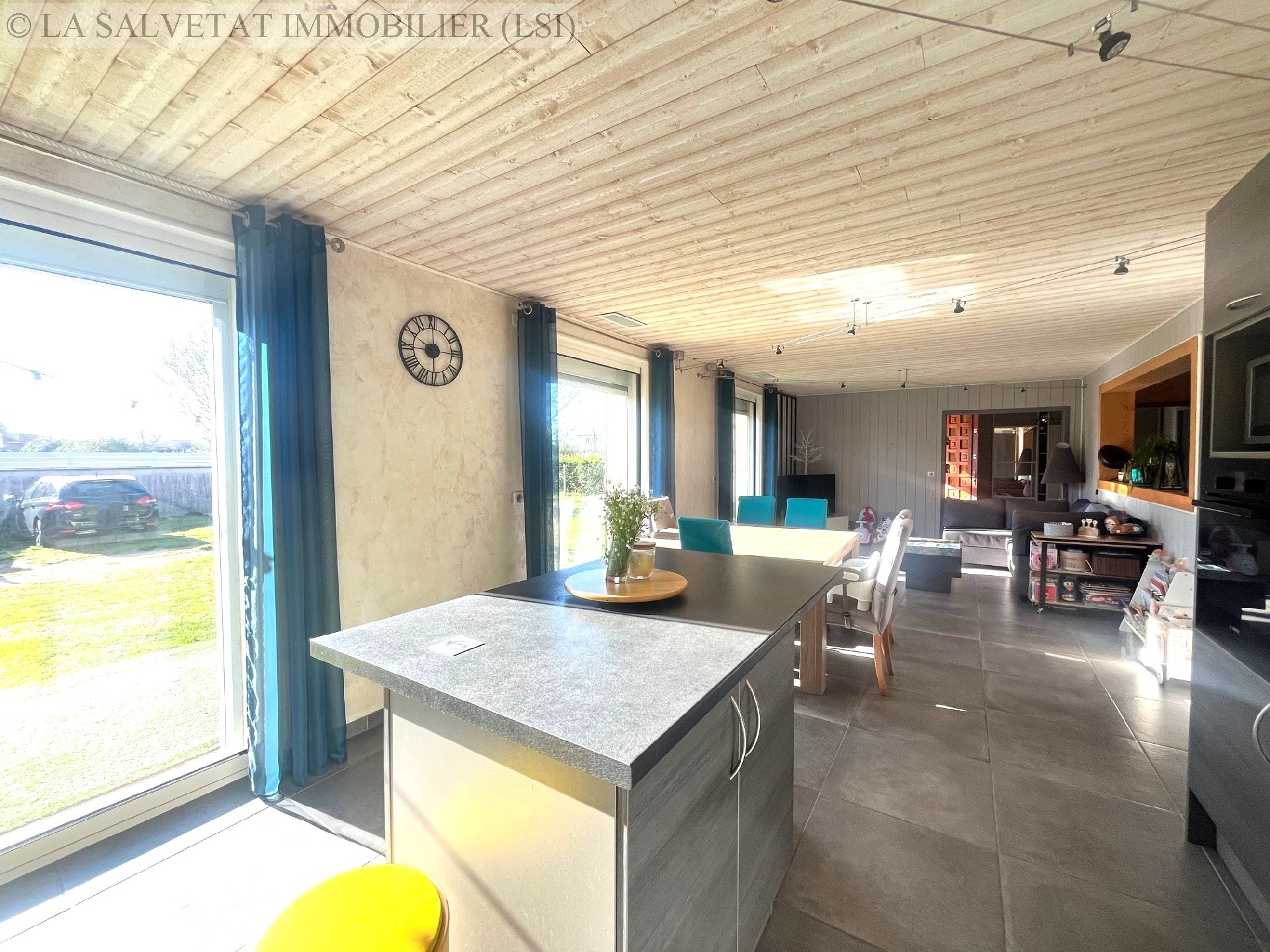 Vente maison-villa - LA SALVETAT ST GILLES<br>121 m², 5 pièces