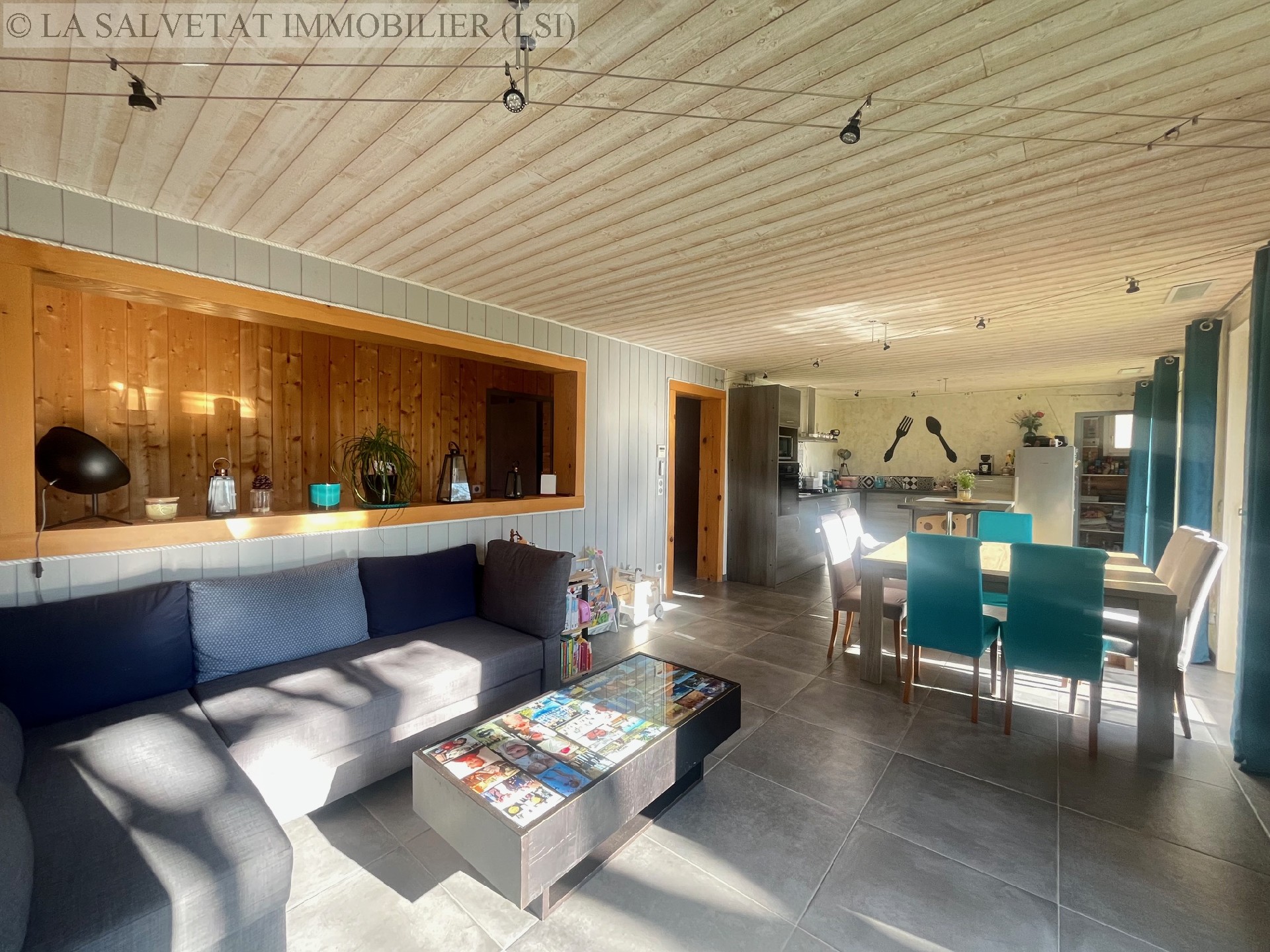 Vente maison-villa - LA SALVETAT ST GILLES<br>121 m², 5 pièces