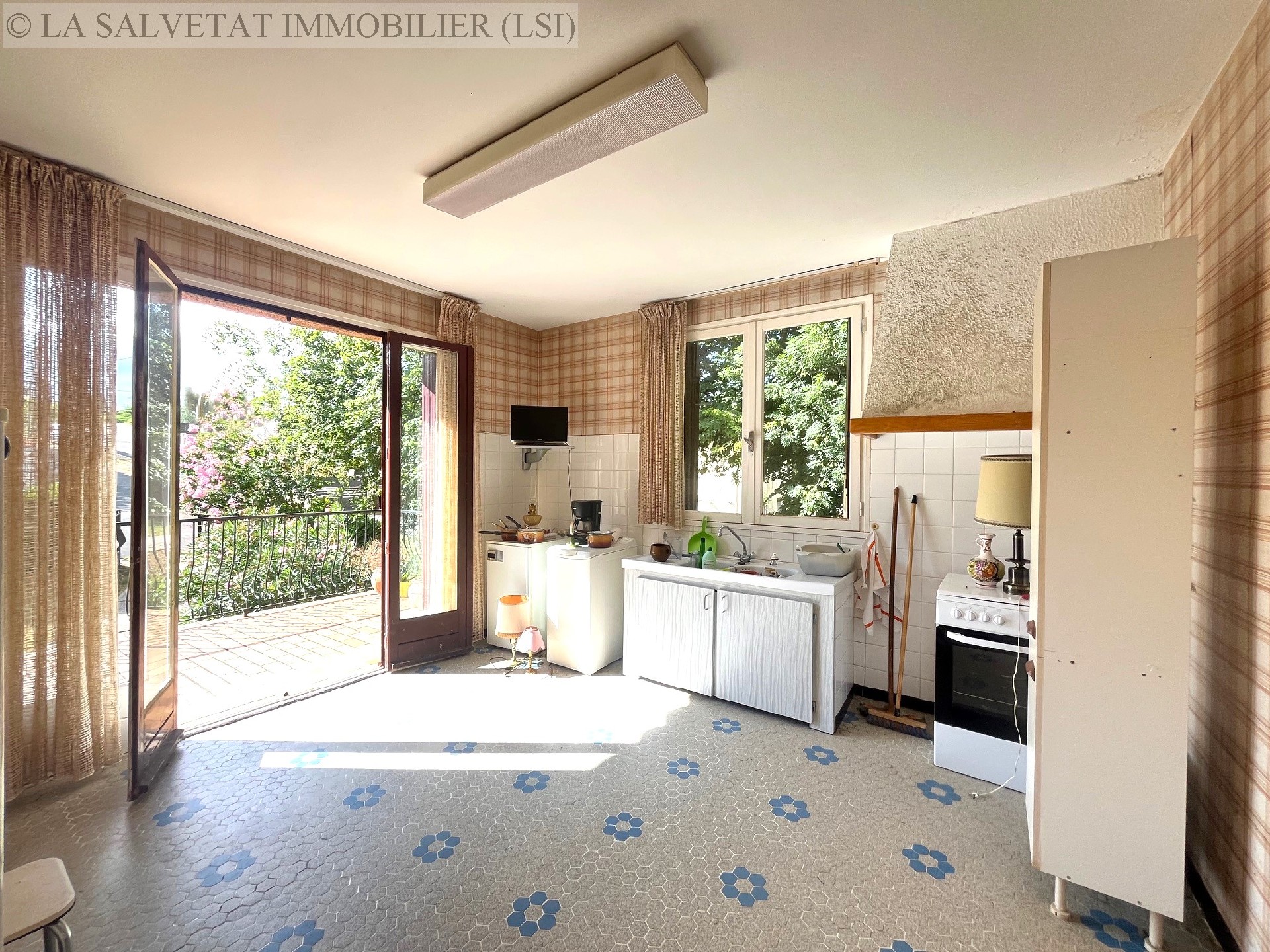 Vente maison-villa - LA SALVETAT ST-GILLES<br>170 m², 5 pièces