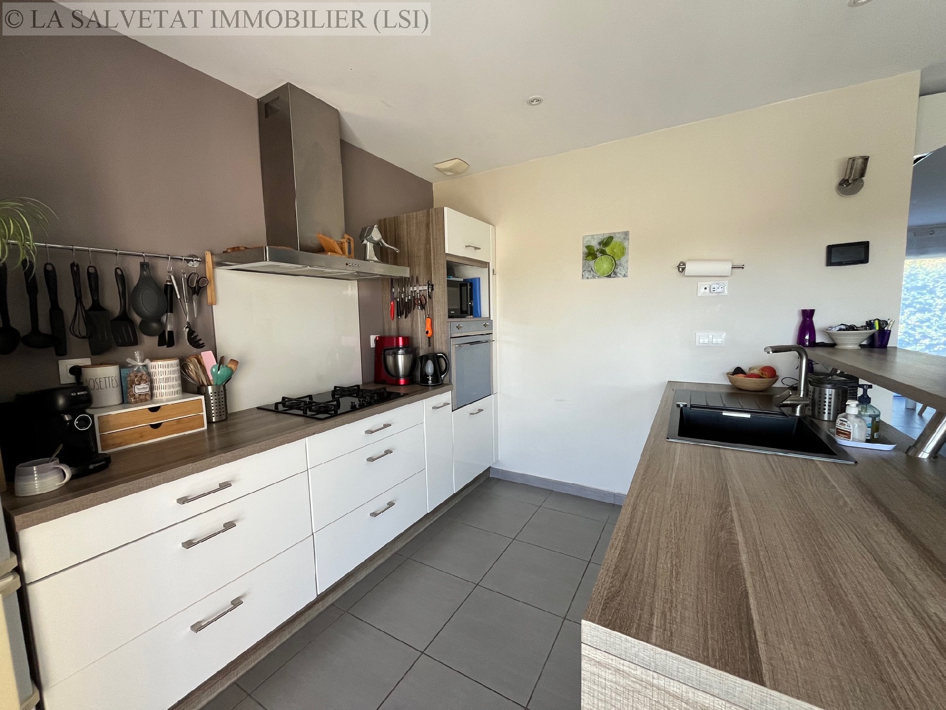 Vente maison-villa - LEGUEVIN<br>99 m², 5 pièces