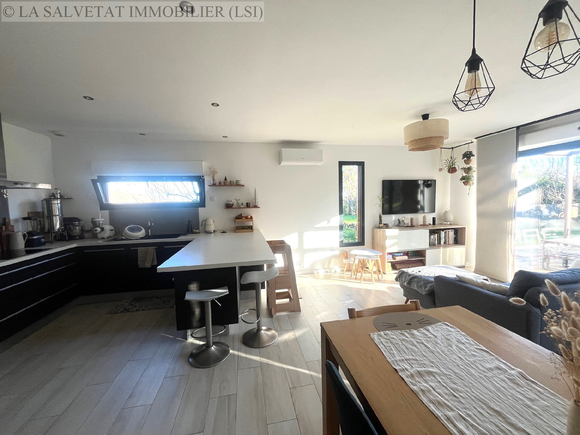 Vente maison-villa - LIAS<br>90 m², 4 pièces