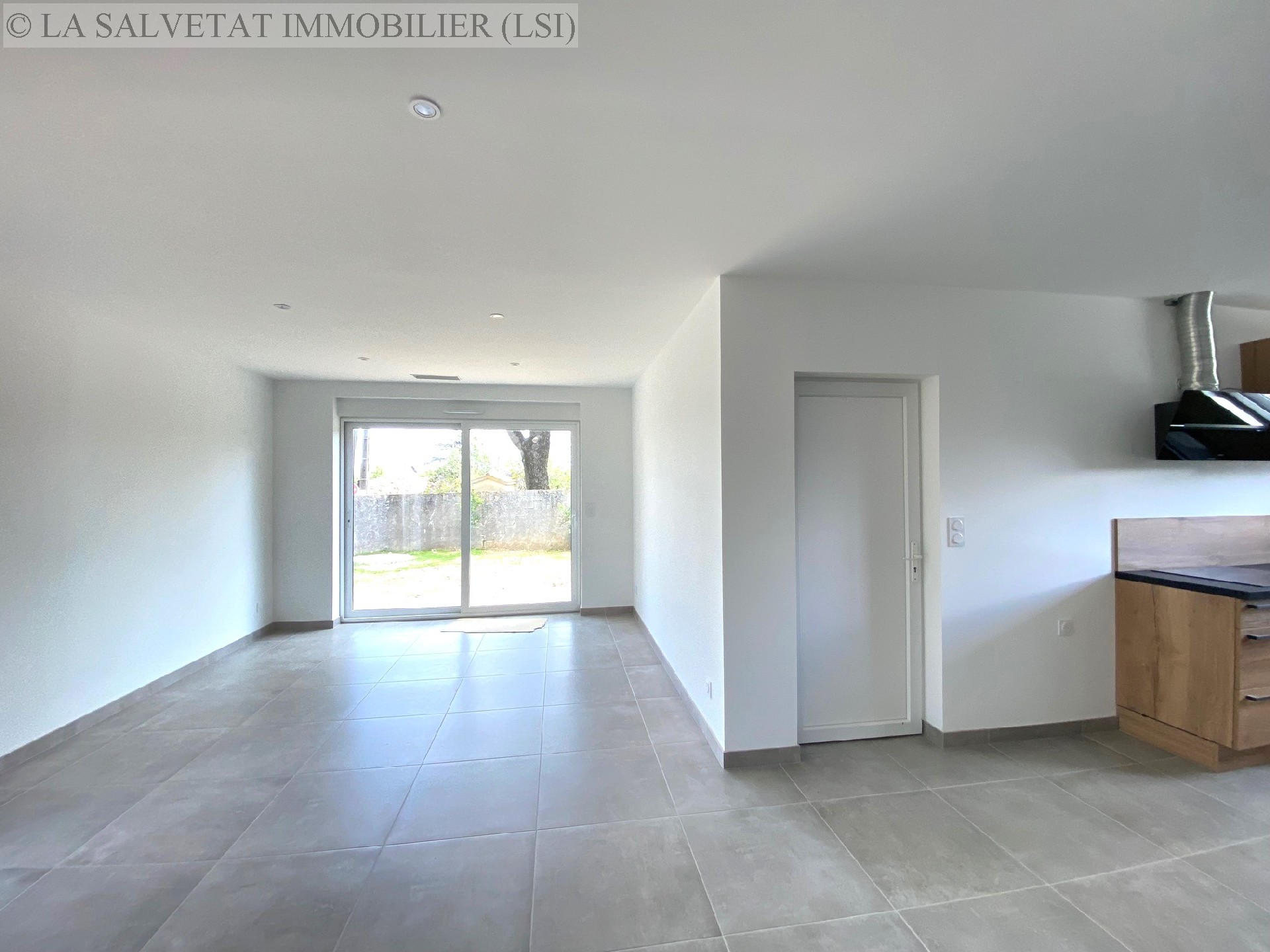 Vente maison-villa - ST LYS<br>97 m², 4 pièces
