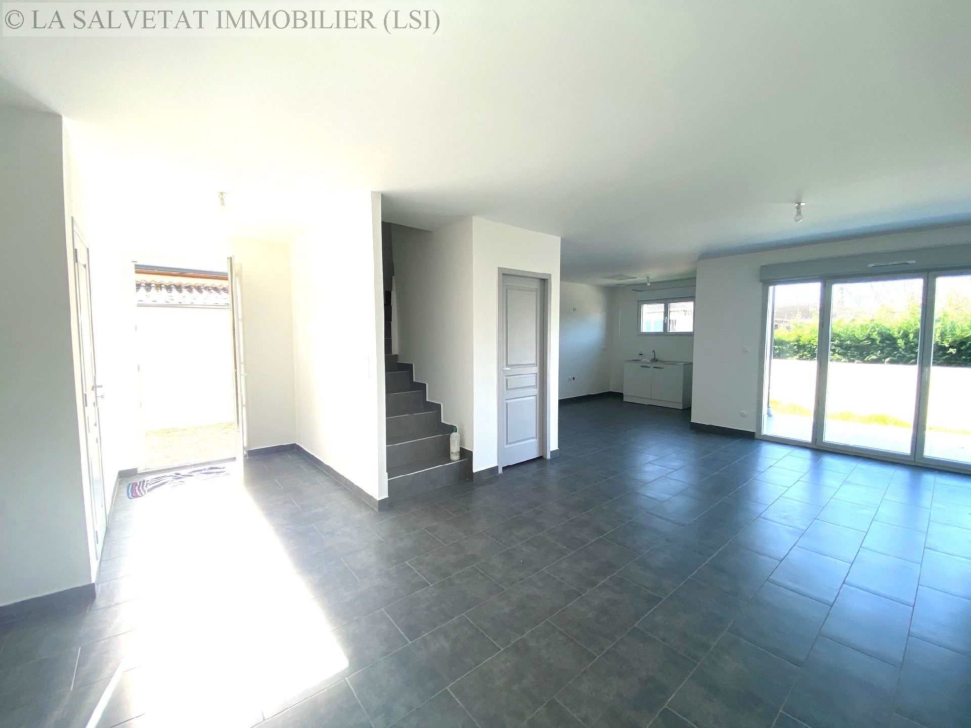 Vente maison-villa - ST LYS<br>114 m², 5 pièces