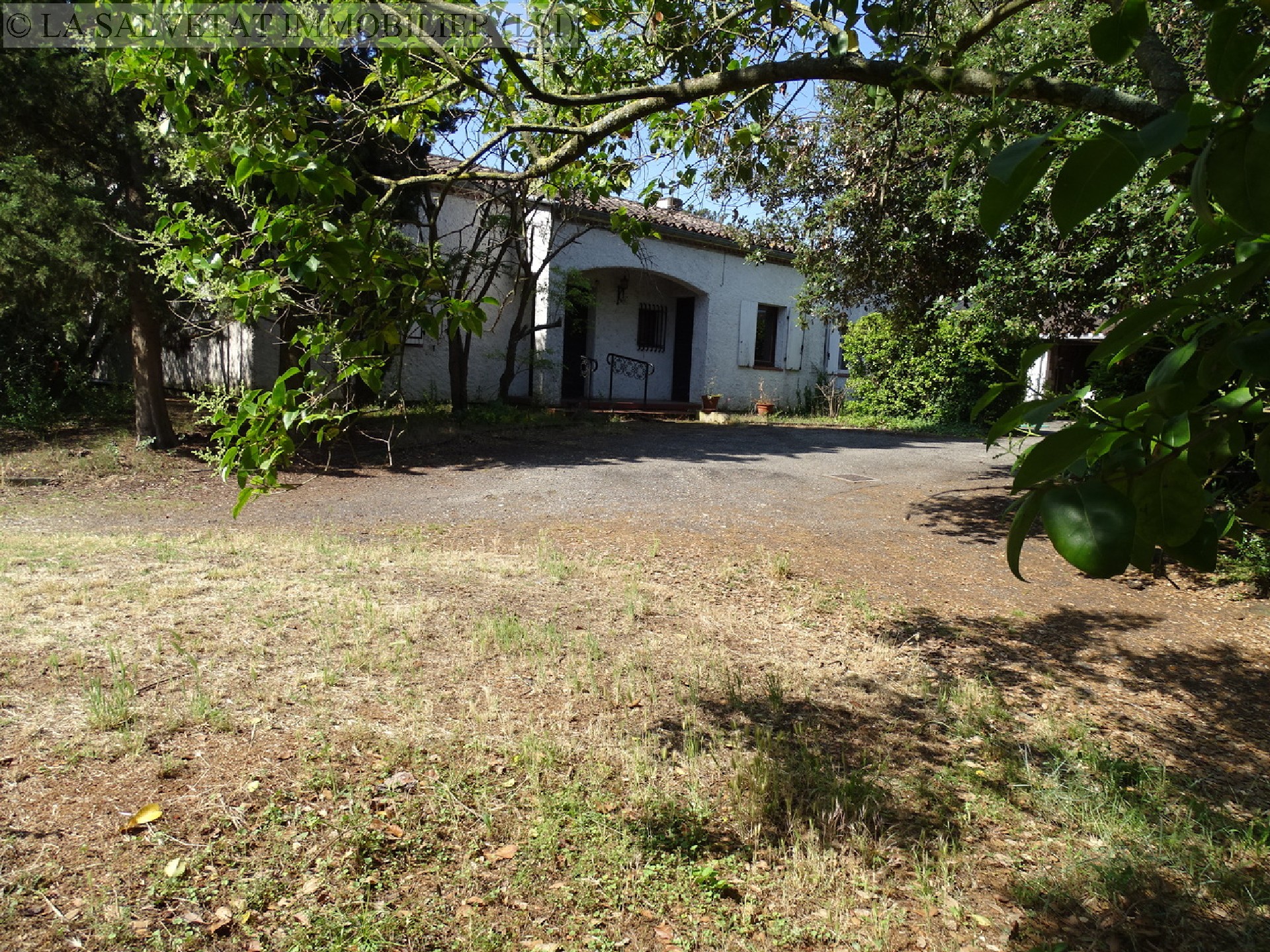 Vente maison-villa - TOURNEFEUILLE<br>269 m², 9 pièces