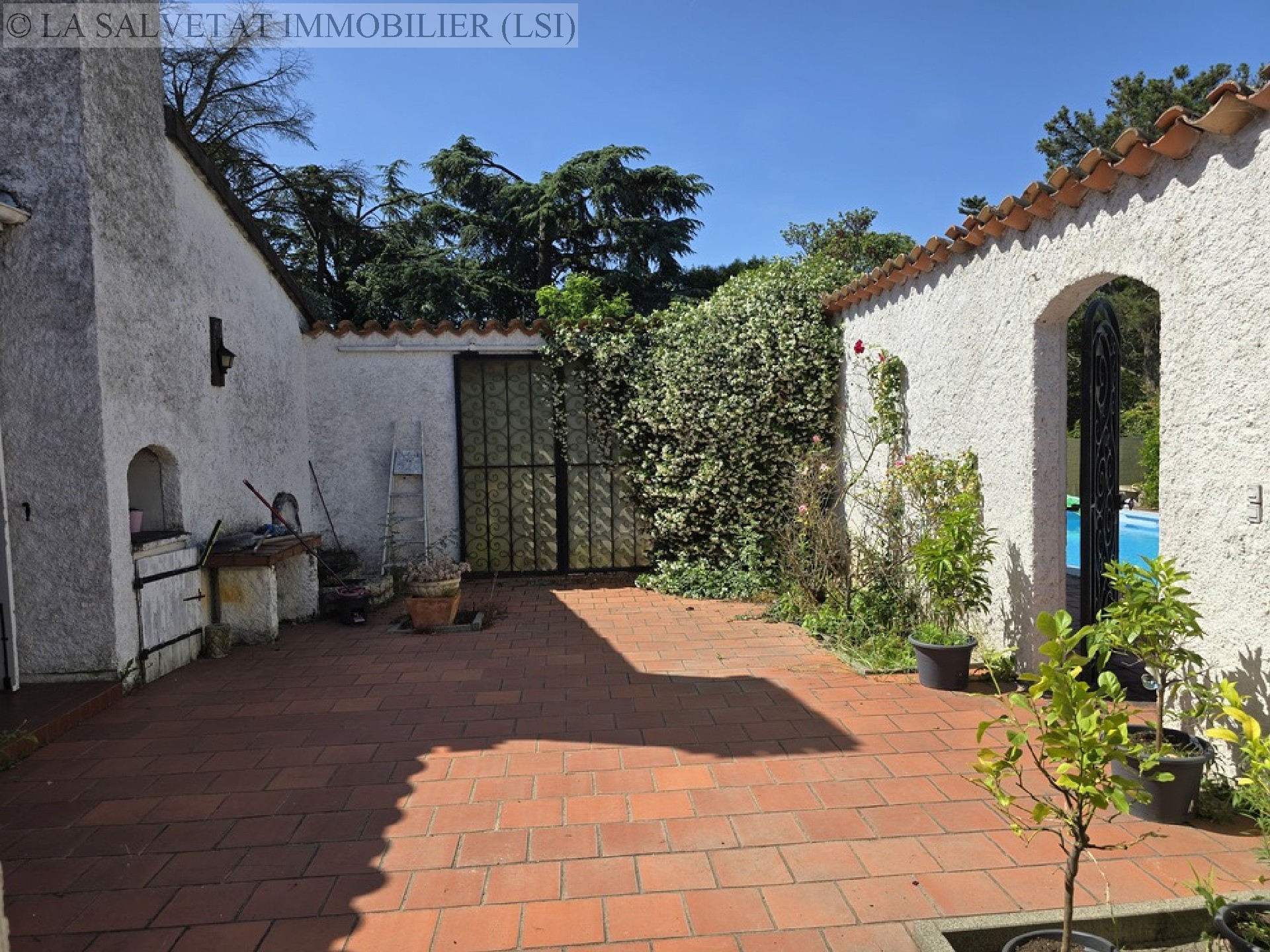 Vente maison-villa - TOURNEFEUILLE<br>269 m², 9 pièces