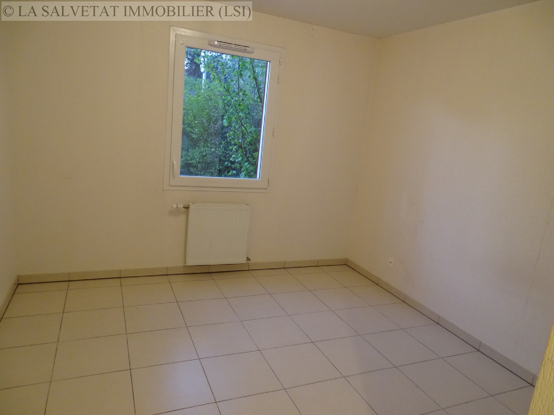 Location appartement - LA SALVETAT ST GILLES<br>41,22 m², 2 pièces