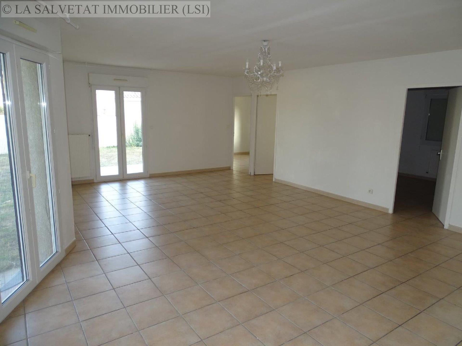 Location maison-villa - LA SALVETAT ST GILLES<br>126 m&sup2;, 5 pièces