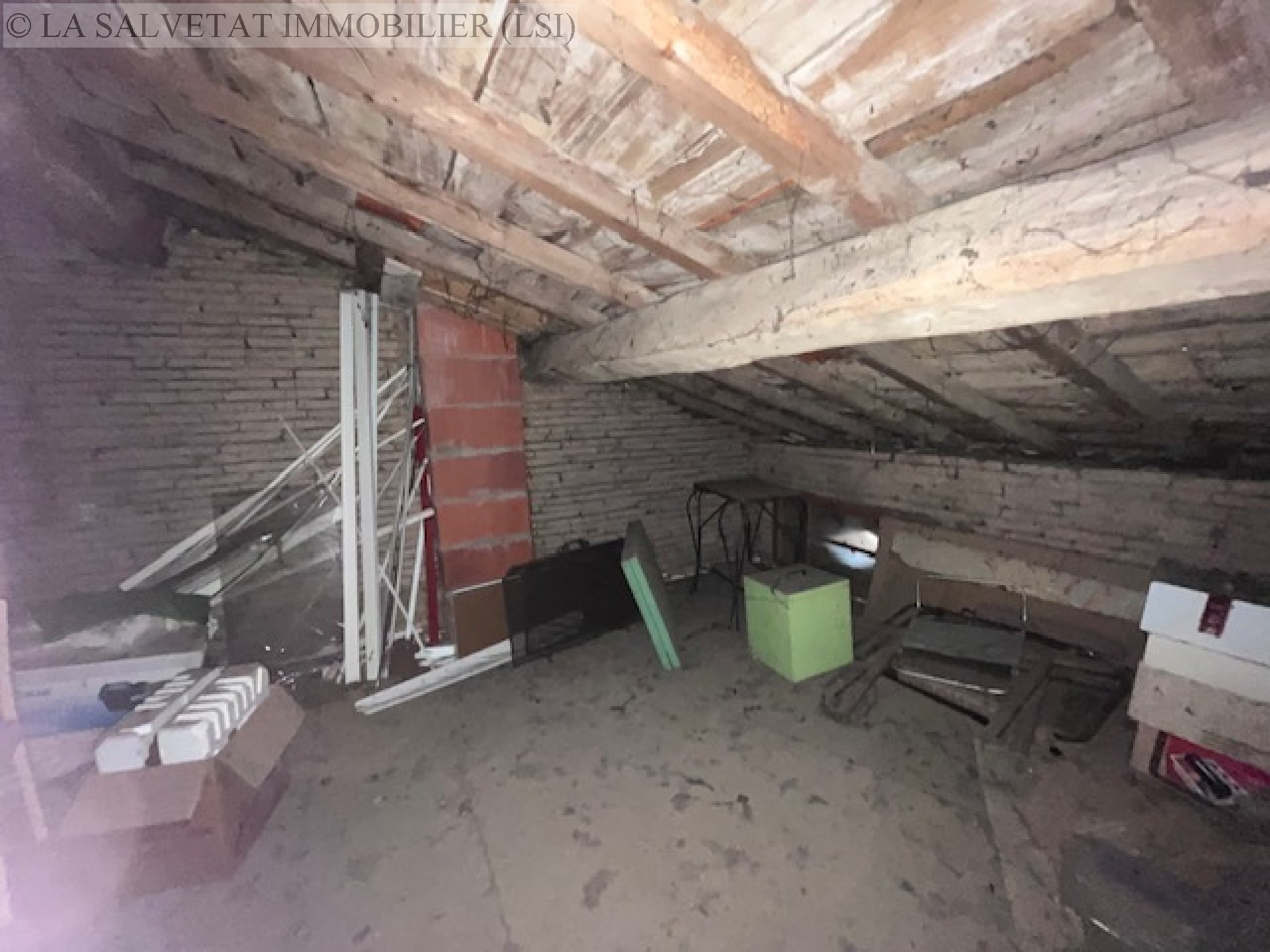 Vente maison-villa - LA SALVETAT ST GILLES<br>85,4 m&sup2;, 3 pièces