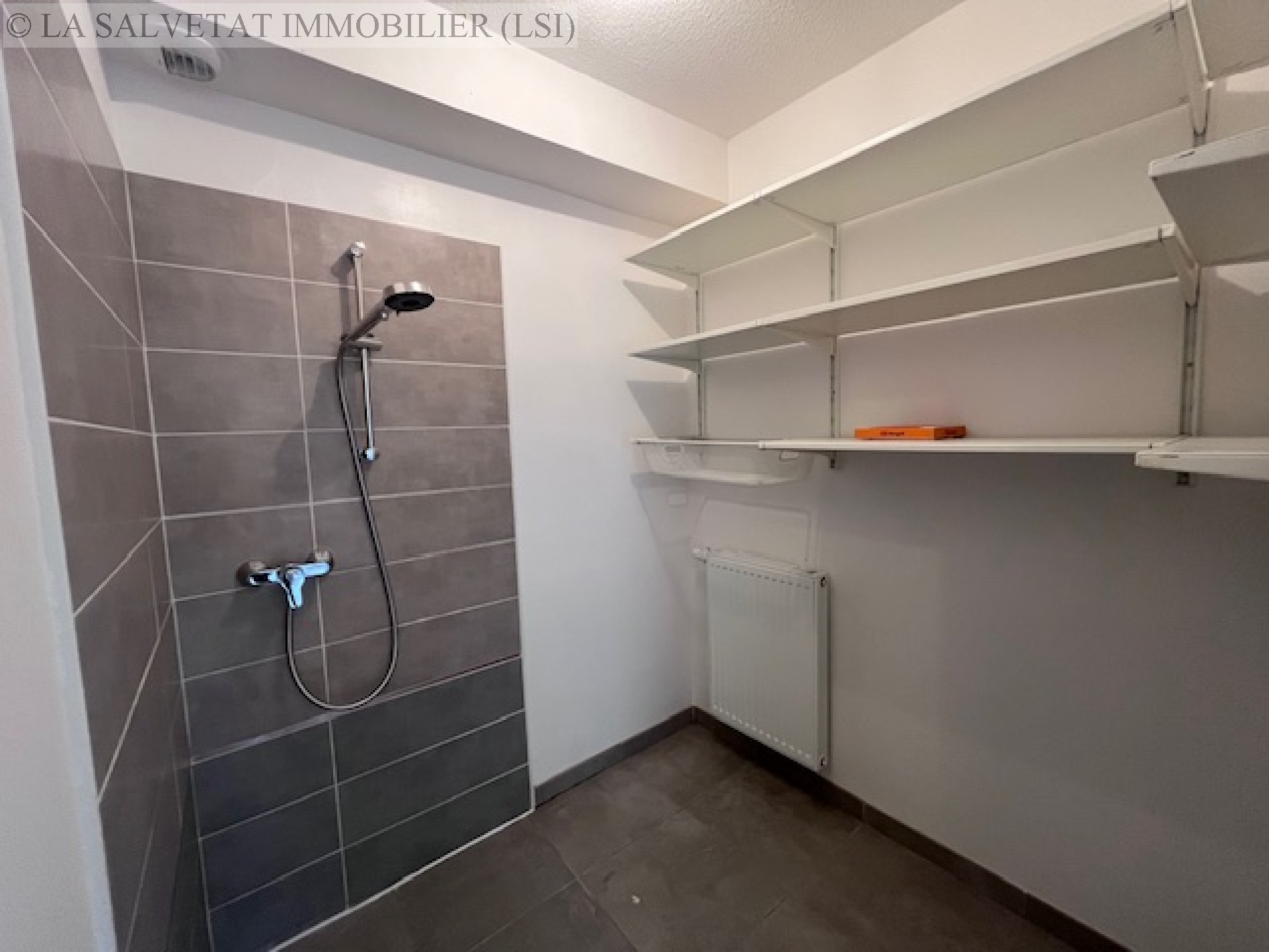 Vente maison-villa - LA SALVETAT ST GILLES<br>79 m&sup2;, 4 pièces