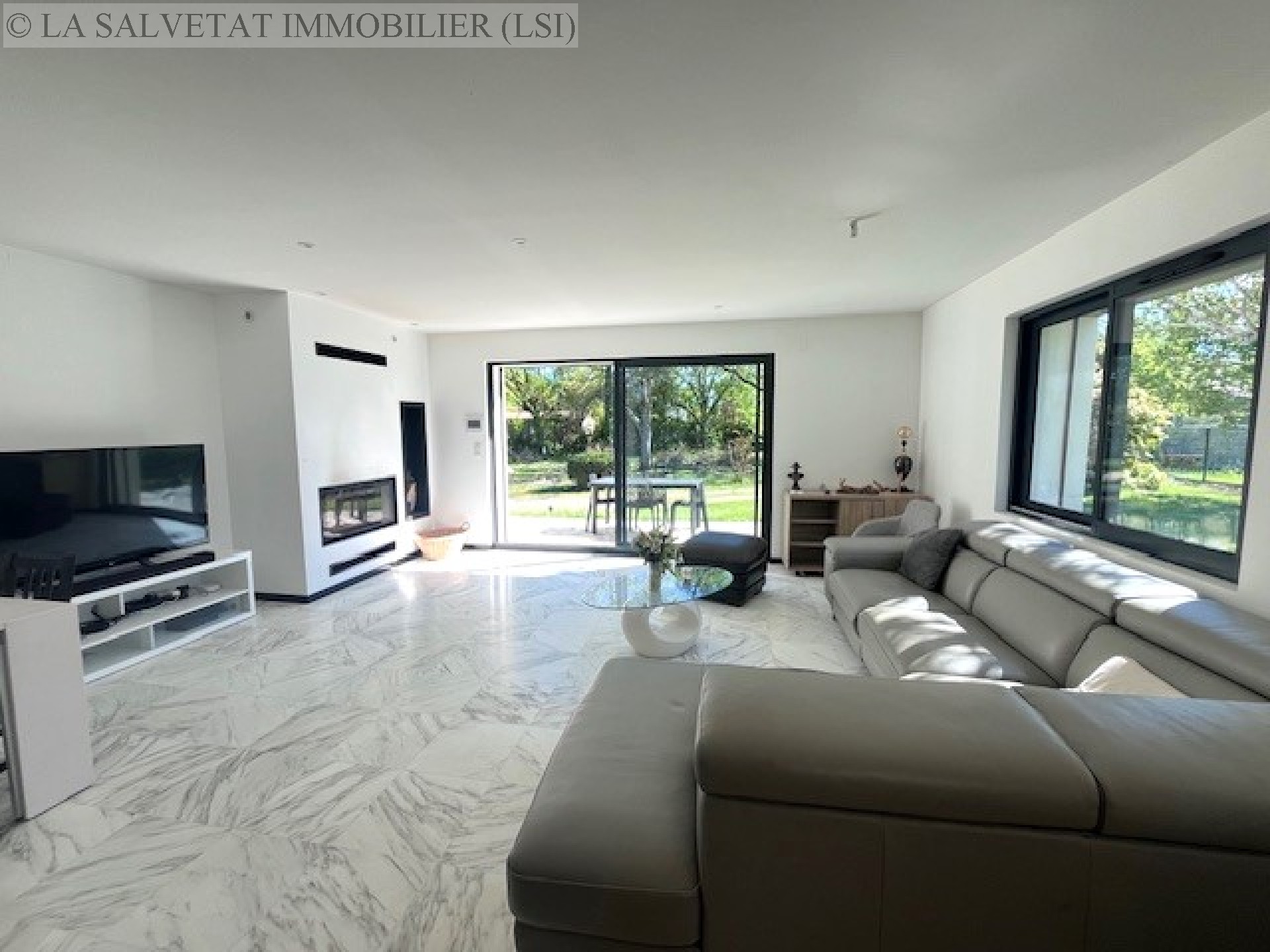 Vente maison-villa - FONSORBES<br>168 m&sup2;, 6 pièces