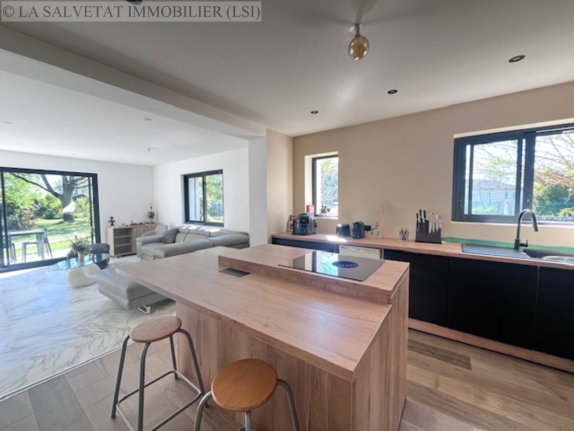 Vente maison-villa - FONSORBES<br>168 m&sup2;, 6 pièces