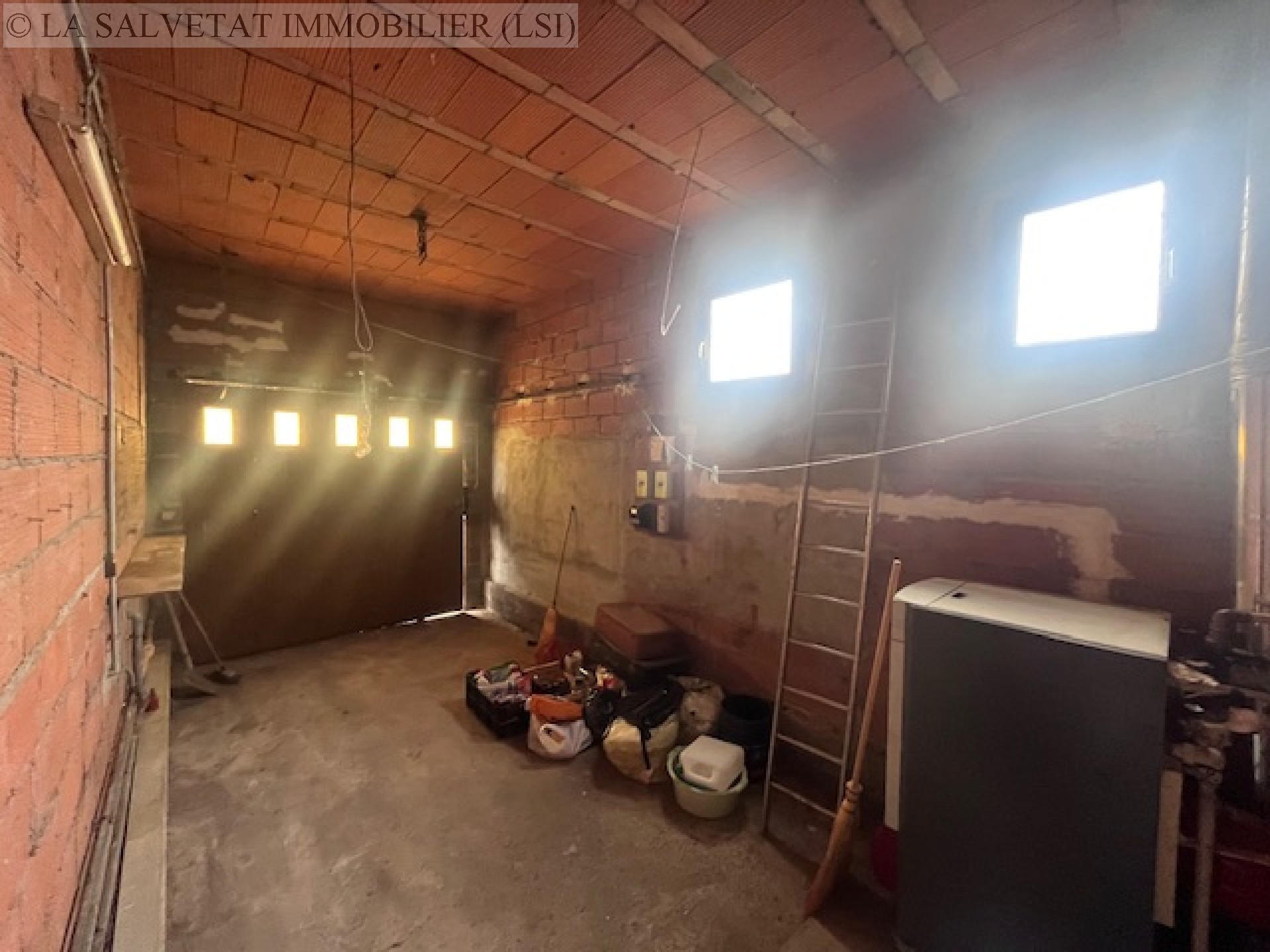 Vente maison-villa - FONTENILLES<br>86 m², 4 pièces