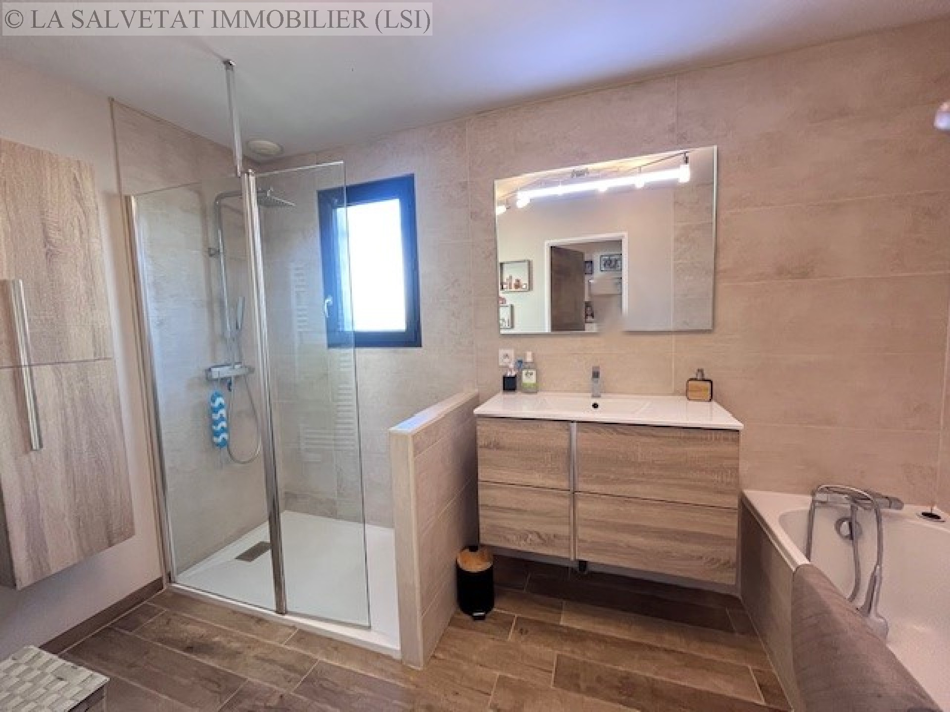 Vente maison-villa - FONTENILLES<br>90 m², 4 pièces