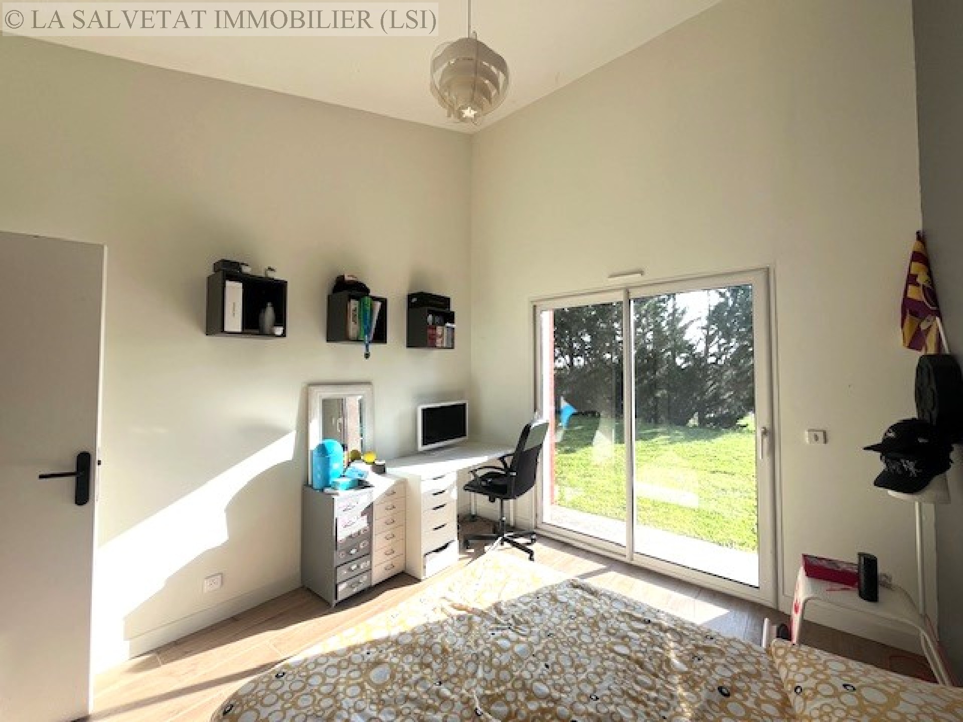 Vente maison-villa - FONTENILLES<br>145 m&sup2;, 5 pièces