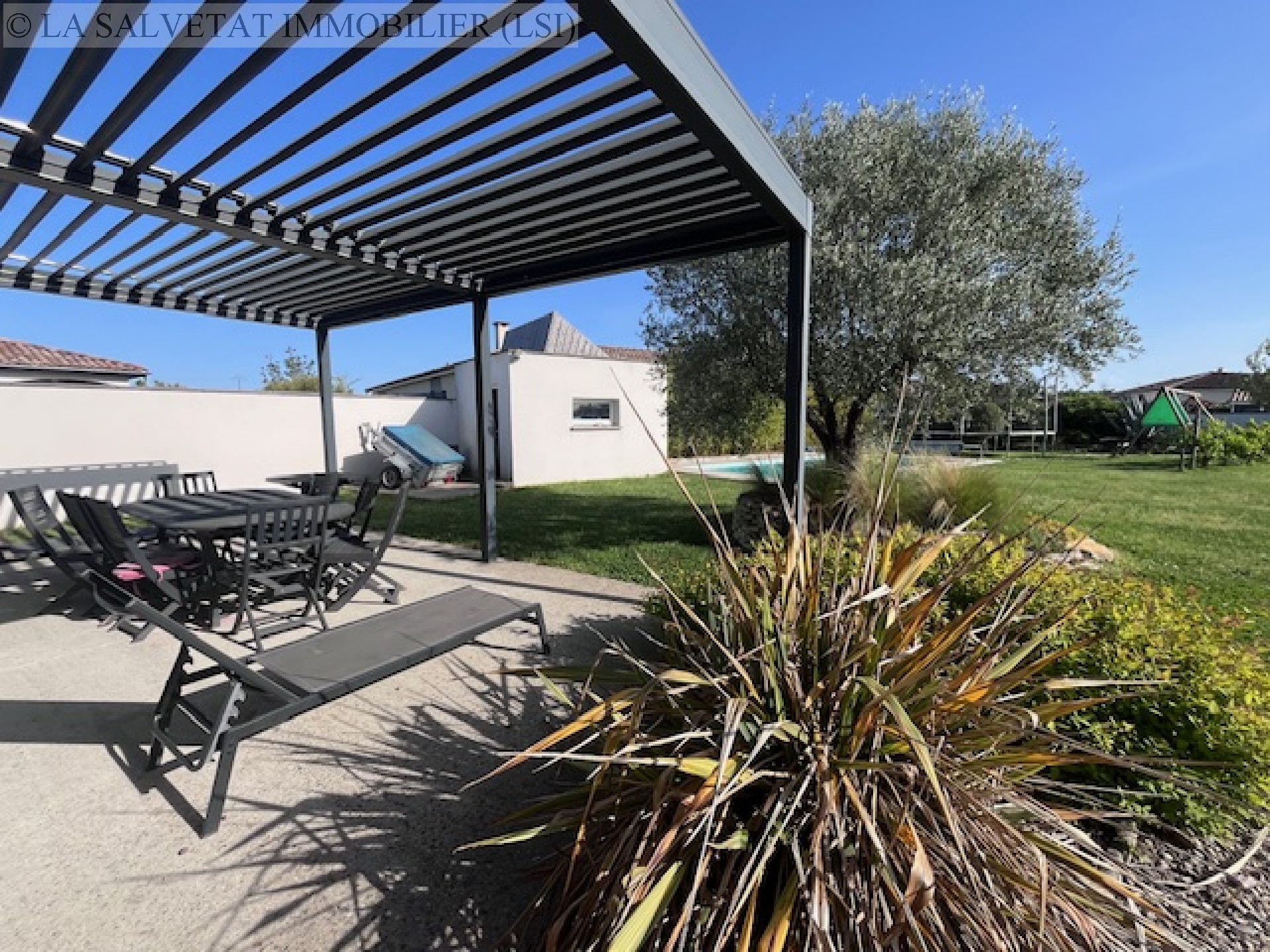 Vente maison-villa - FONTENILLES<br>116 m&sup2;, 5 pièces