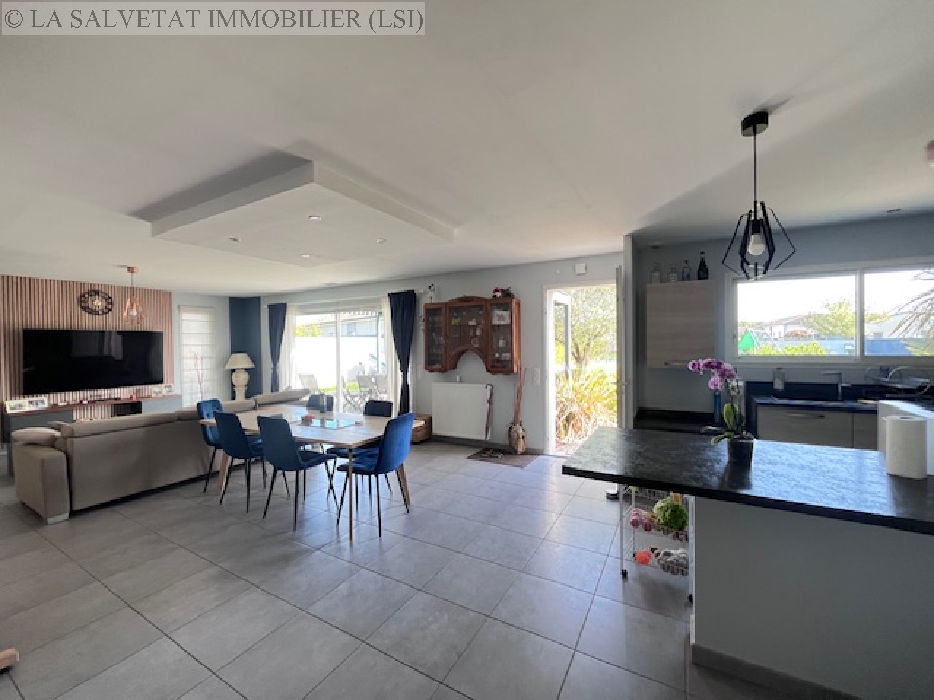 Vente maison-villa - FONTENILLES<br>116 m&sup2;, 5 pièces