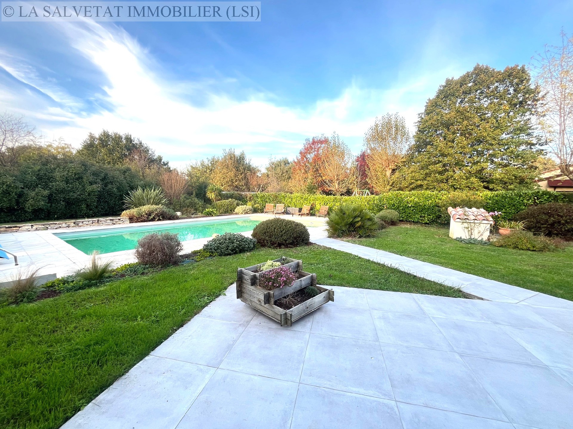 Vente maison-villa - FONTENILLES<br>122 m&sup2;, 5 pièces