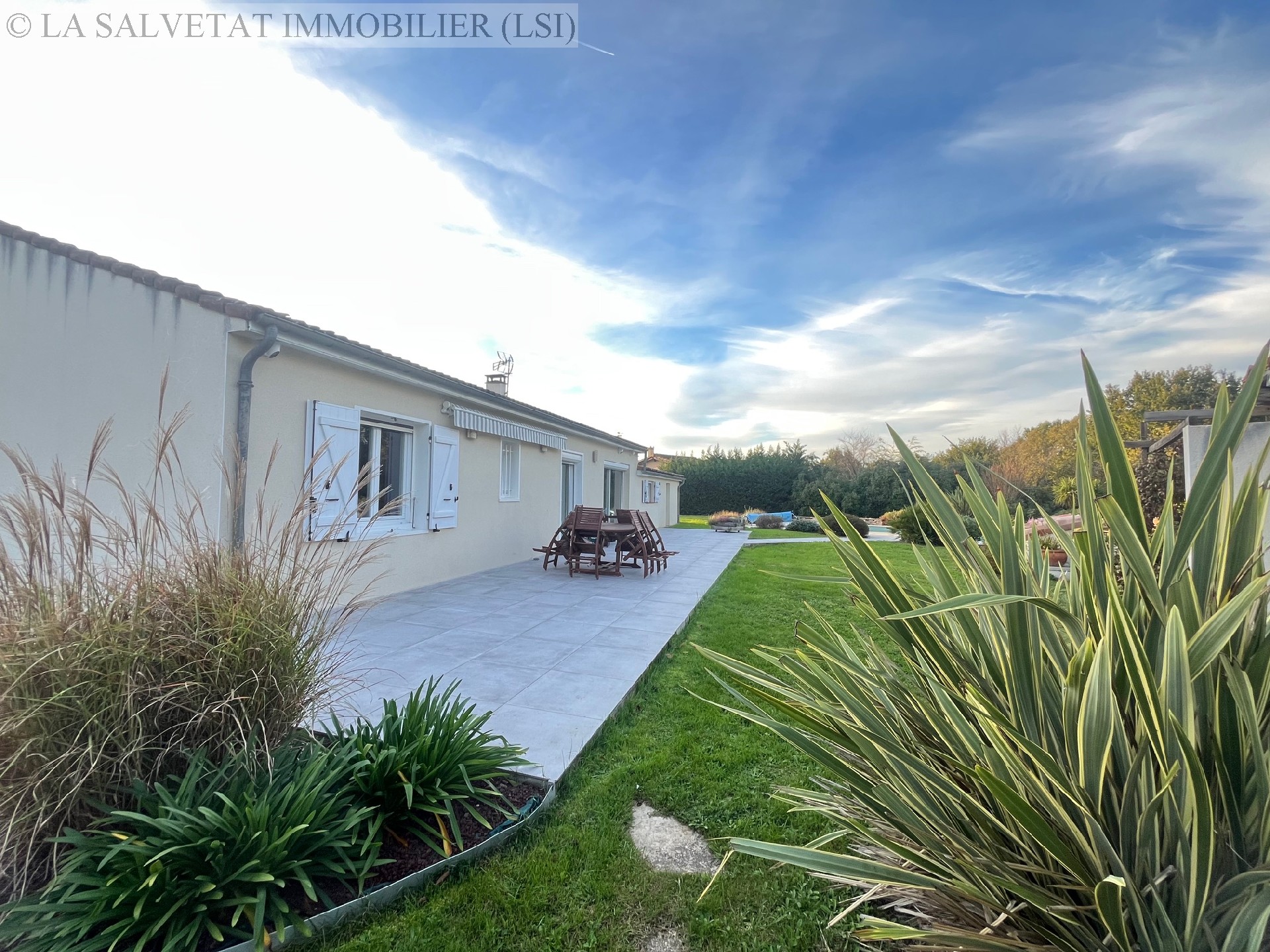 Vente maison-villa - FONTENILLES<br>122 m&sup2;, 5 pièces