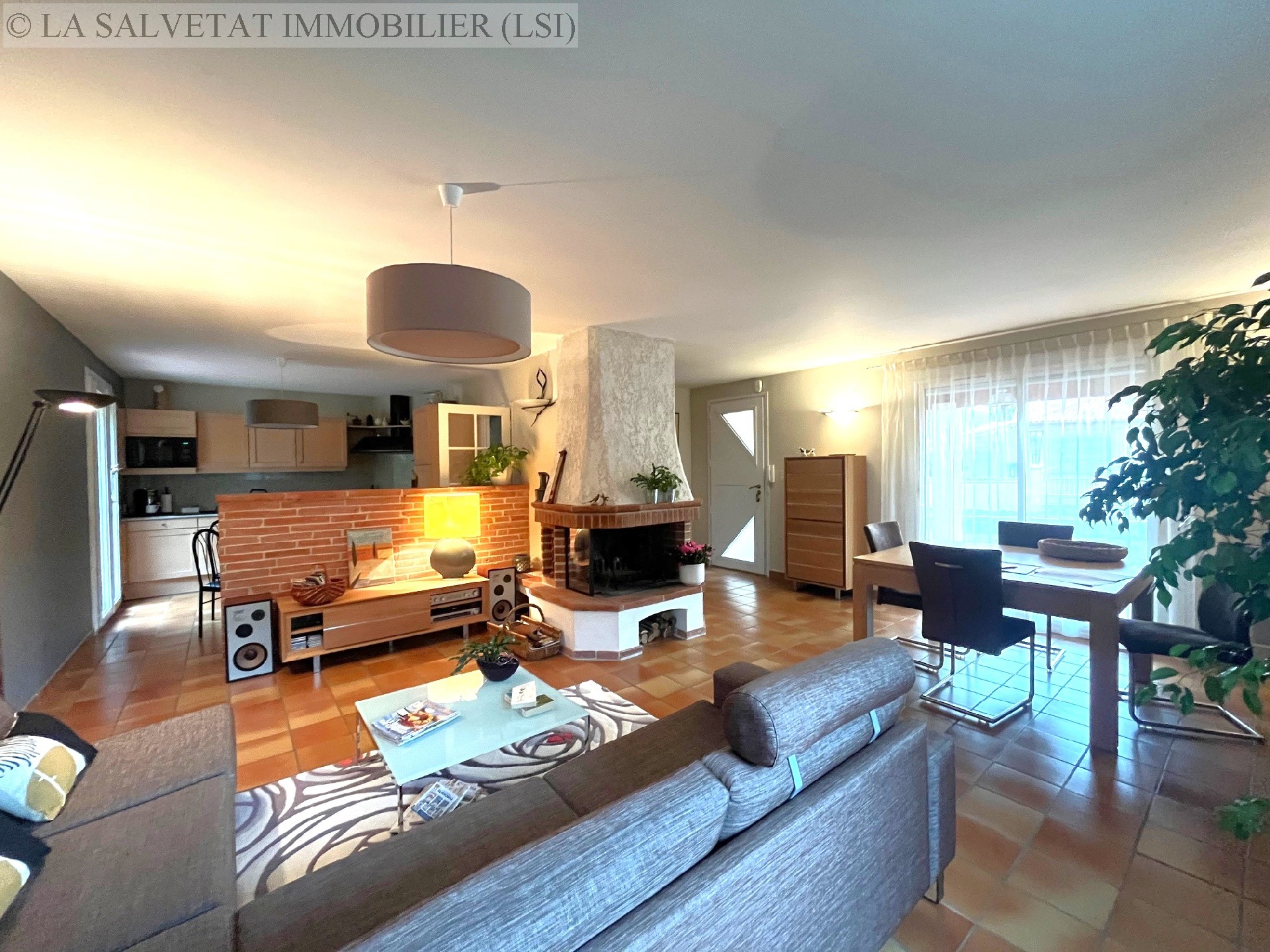 Vente maison-villa - LA SALVETAT ST GILLES<br>94 m², 4 pièces