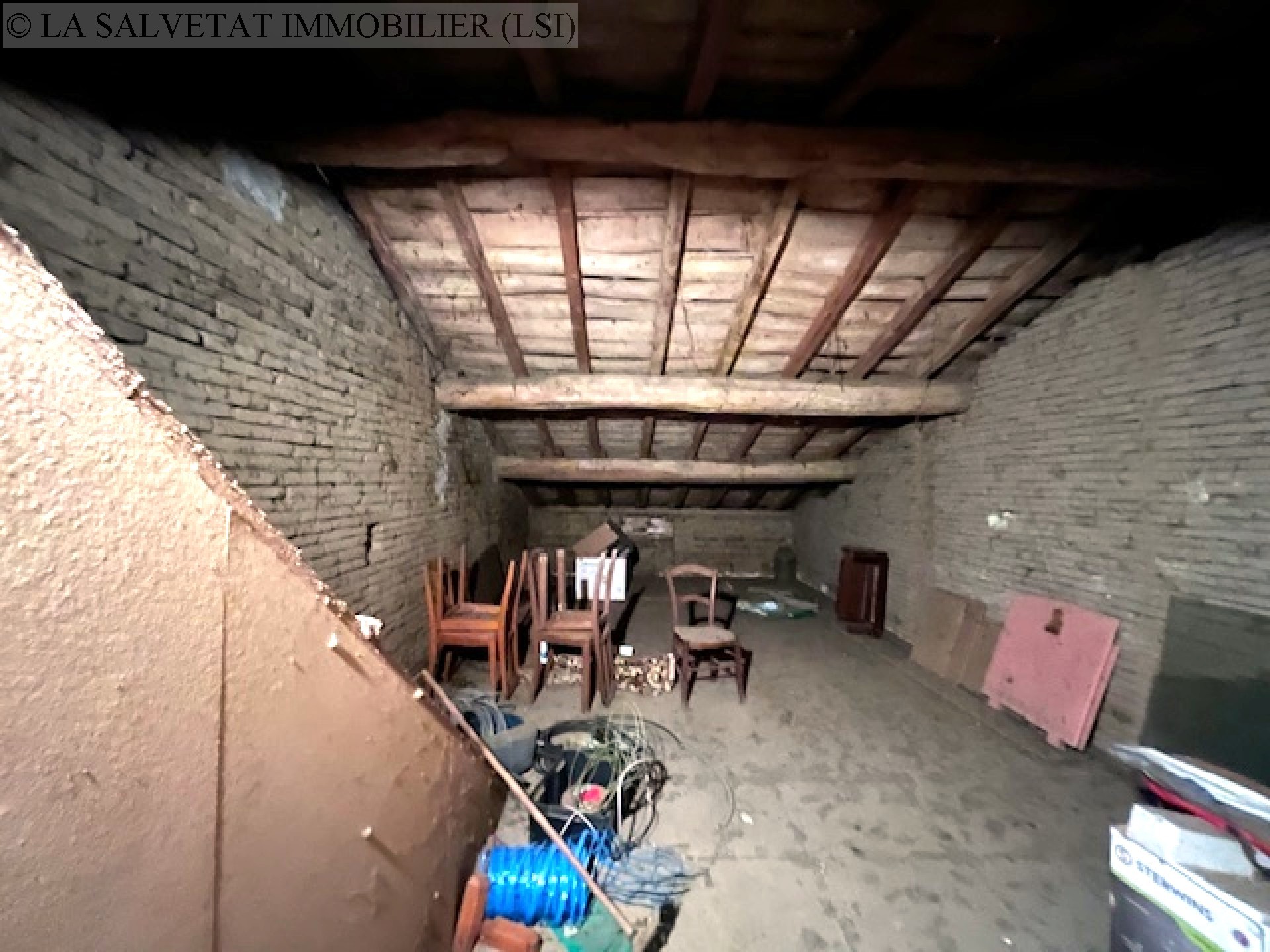 Vente maison-villa - LA SALVETAT ST GILLES<br>85,4 m&sup2;, 3 pièces