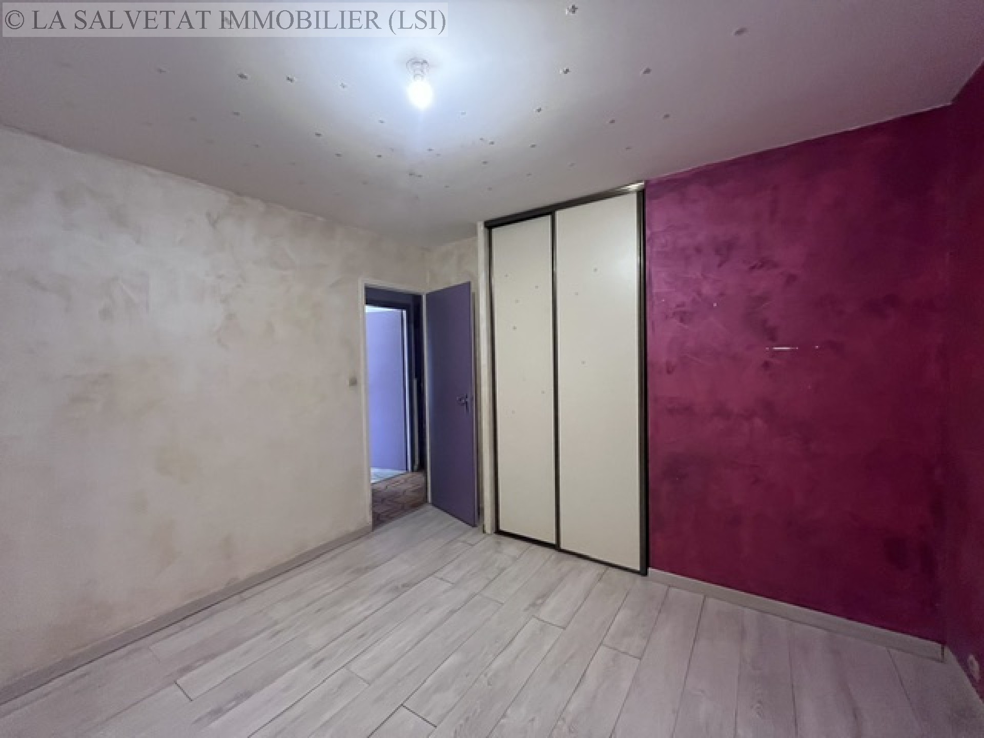 Vente maison-villa - LEGUEVIN<br>115 m&sup2;, 5 pièces